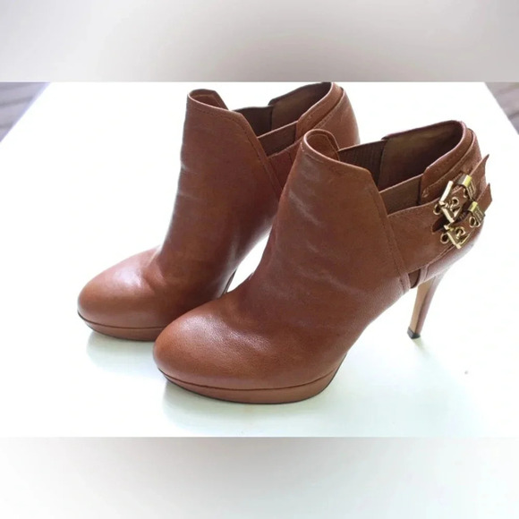 Vince Camuto booties - Picture 8 of 11
